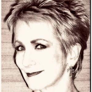 Meet your Posher, Cheryl